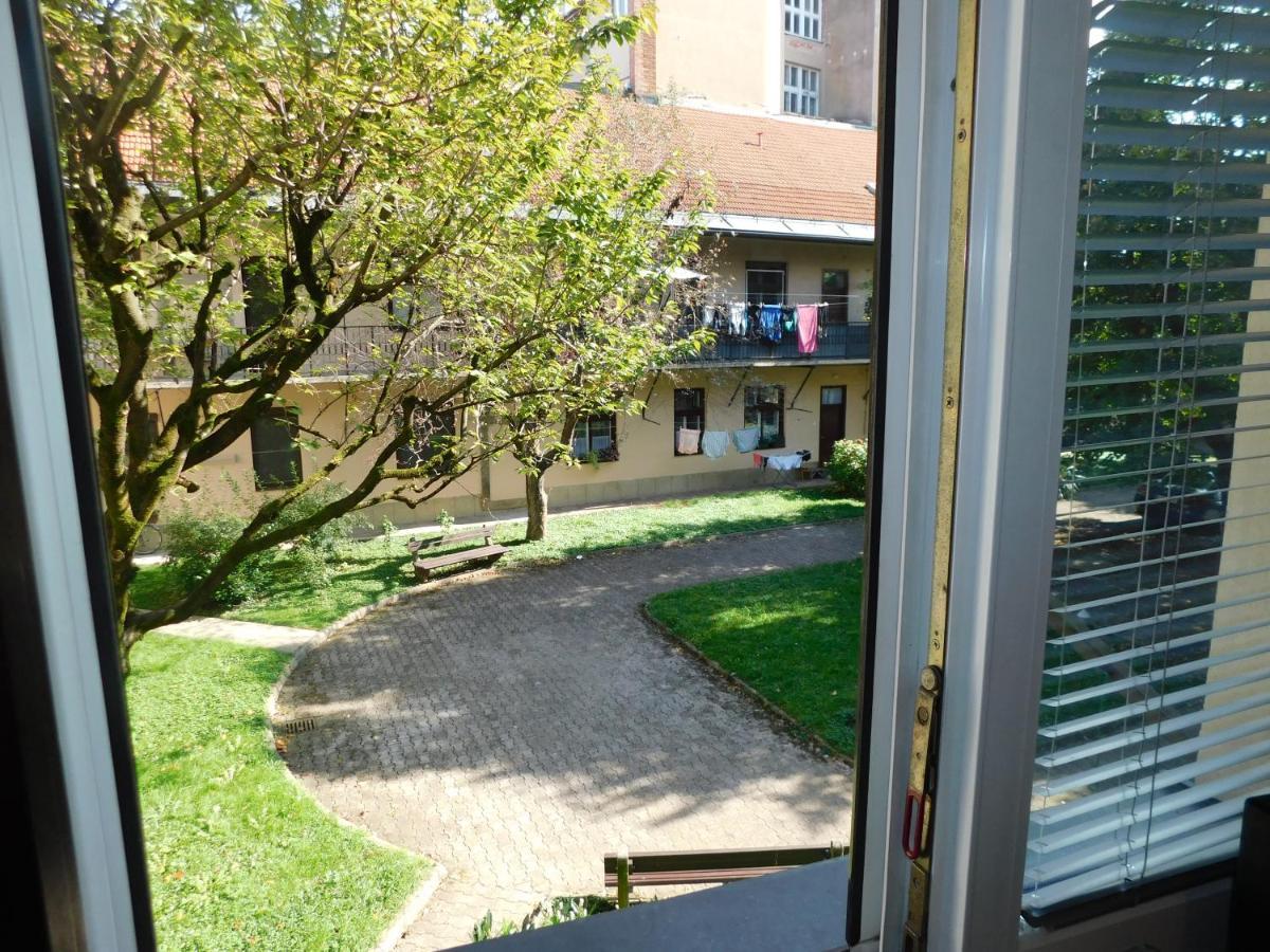Apartment Modern Hrenova Street Laibach